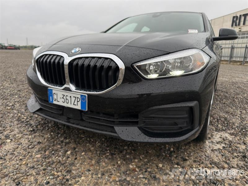 BMW Serie 1 BUSINESS ADVANTAGE Automobile Automašīnas