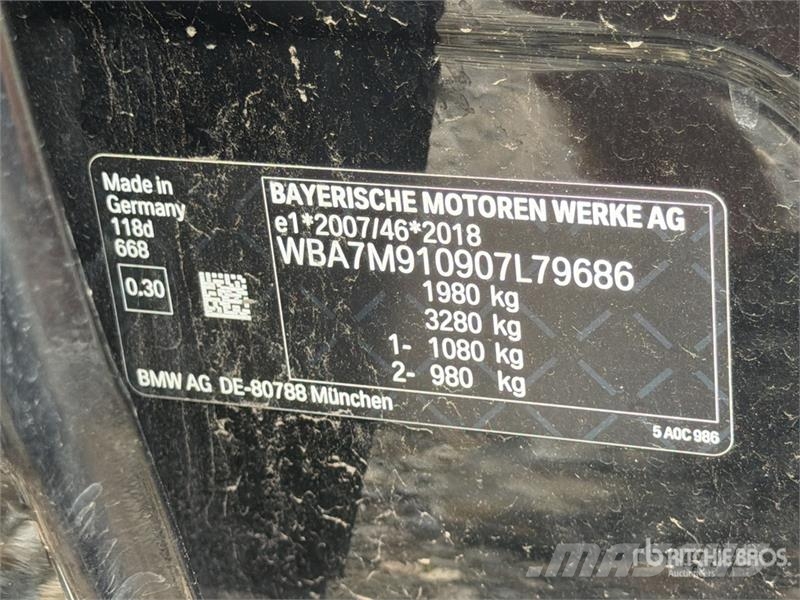 BMW Serie 1 BUSINESS ADVANTAGE Automobile Automašīnas