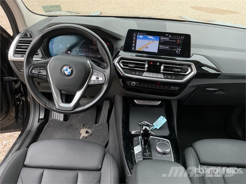 BMW X3 Xdrive 20D SUV Автомобілі