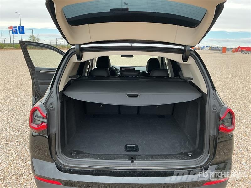 BMW X3 Xdrive 20D SUV Автомобілі