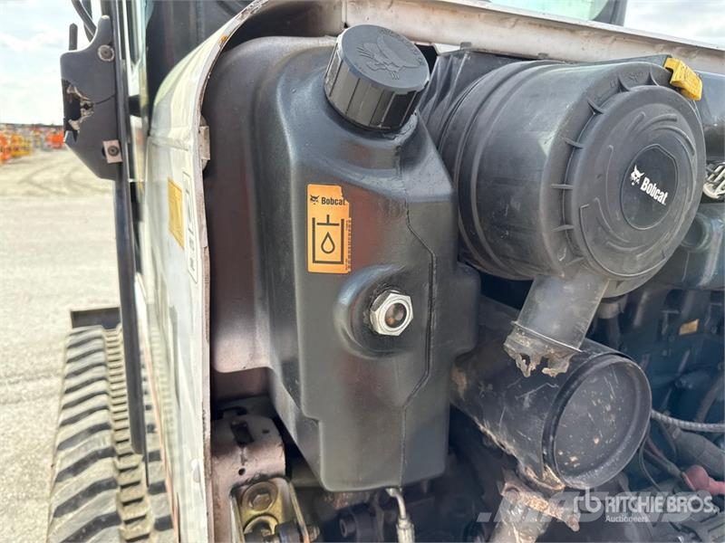 Bobcat 341G Mini kotrók < 7t
