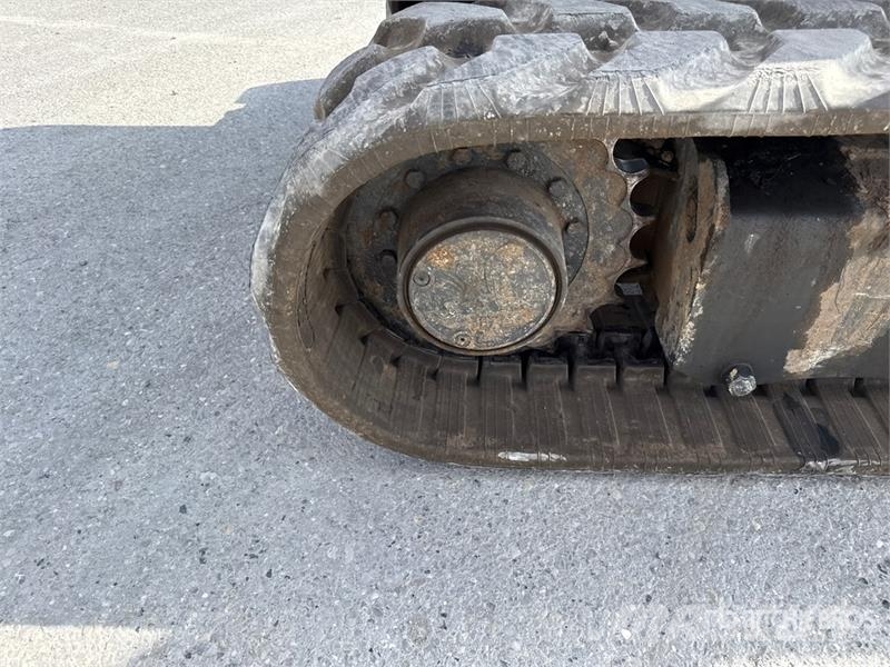 Bobcat 341G Mini kotrók < 7t