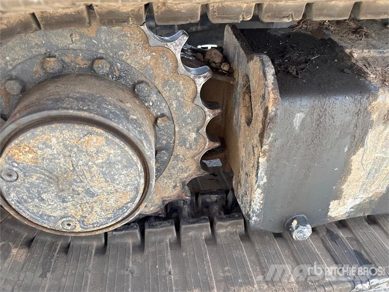 Bobcat 341G Mini kotrók < 7t
