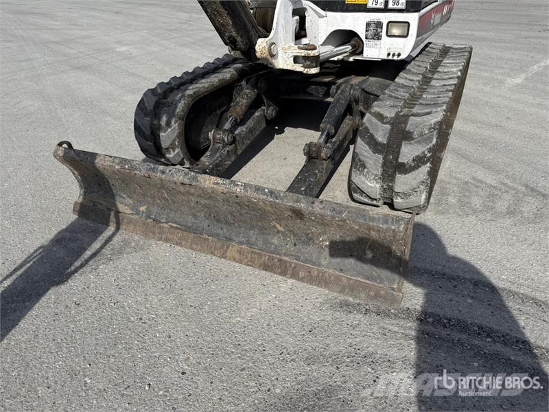 Bobcat 341G Mini kotrók < 7t