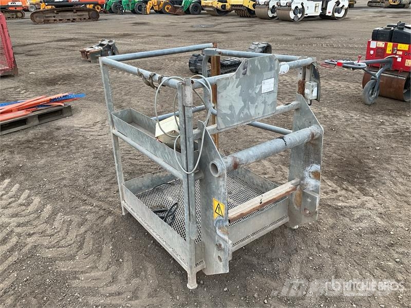Bobcat 6916055 Telehandler Personnel Basket Construction - Others
