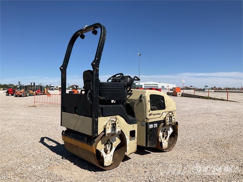 Bobcat BCA24 Double Drum Roller مداحل ثنائية الاسطوانة