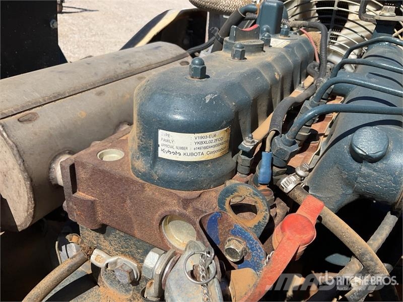 Bobcat BCA24 Double Drum Roller مداحل ثنائية الاسطوانة