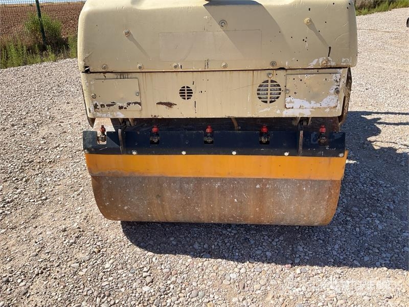 Bobcat BCA24 Double Drum Roller مداحل ثنائية الاسطوانة