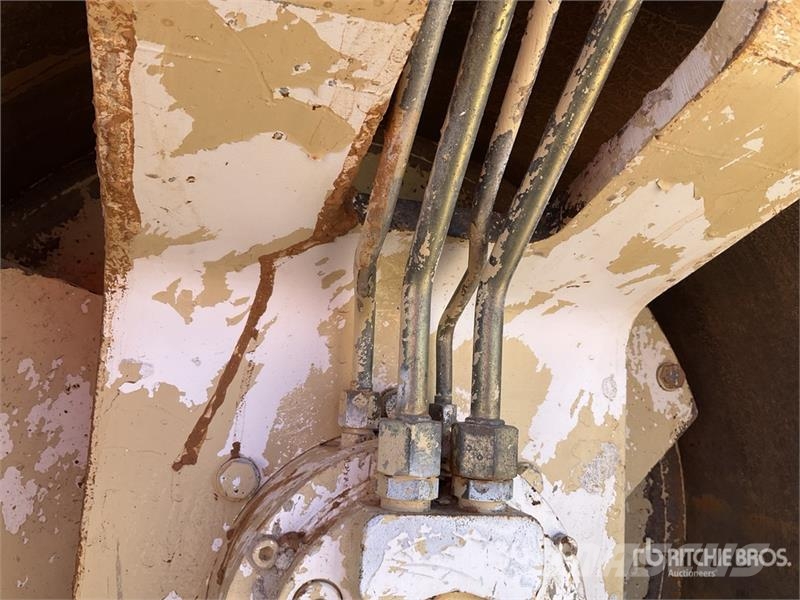 Bobcat BCA24 Double Drum Roller مداحل ثنائية الاسطوانة