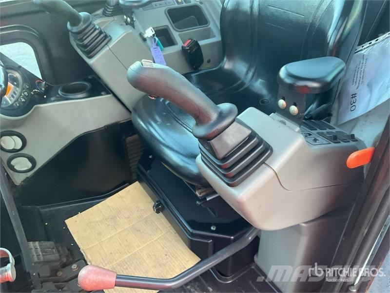 Bobcat E25 Mini Excavator حفارات صغيرة أقل من 7 طن (حفارات صغيرة)
