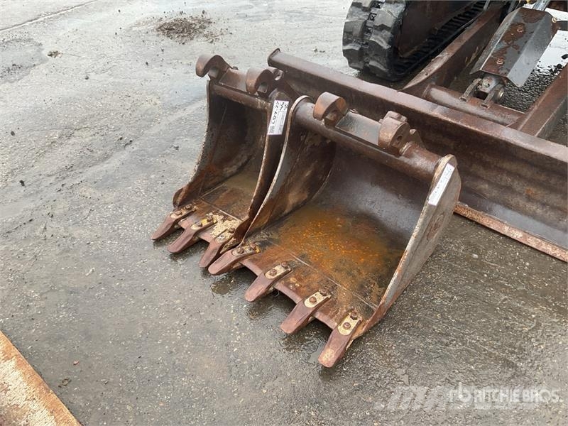 Bobcat E25 Mini Excavator Mini excavators < 7t