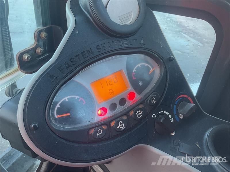 Bobcat E25 Mini Excavator حفارات صغيرة أقل من 7 طن (حفارات صغيرة)