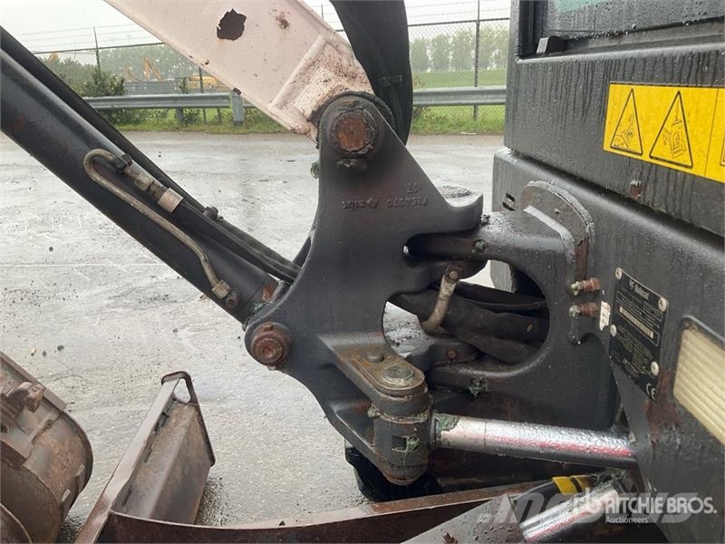 Bobcat E25 Mini Excavator Mini excavators < 7t