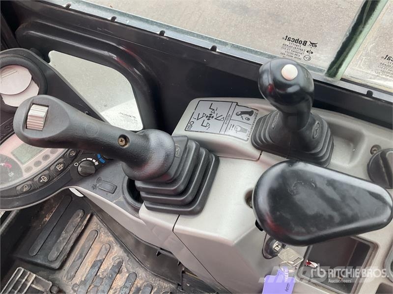 Bobcat E25 Mini Excavator Mini bagri <7t