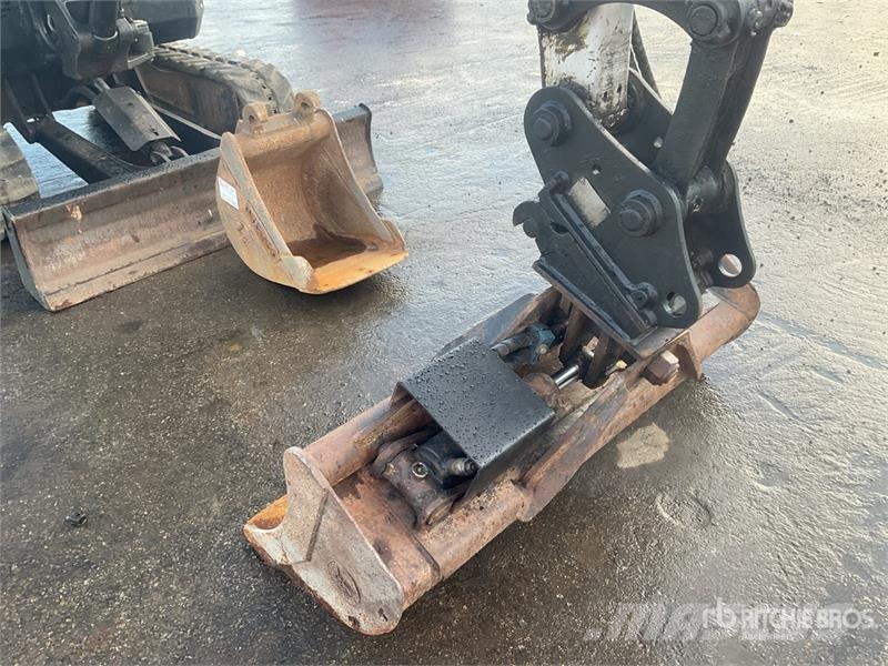 Bobcat E25 Mini Excavator Minigraafmachines < 7t