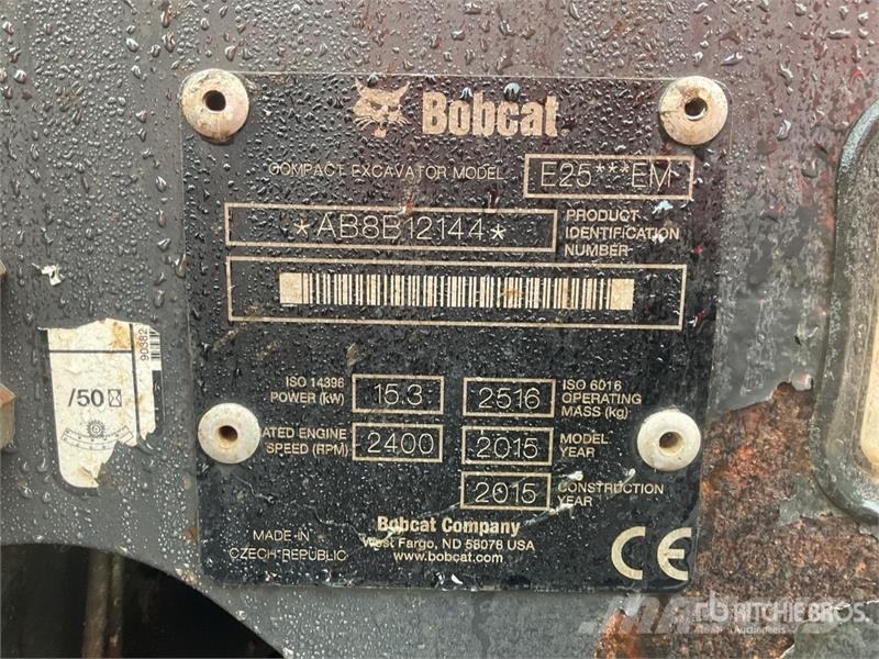 Bobcat E25 Mini Excavator Mini excavators < 7t