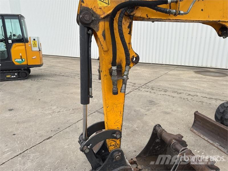 Bobcat E26 Мини-экскаваторы