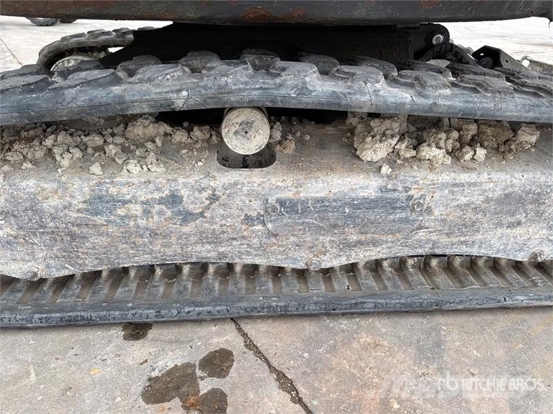 Bobcat E26 Мини-экскаваторы