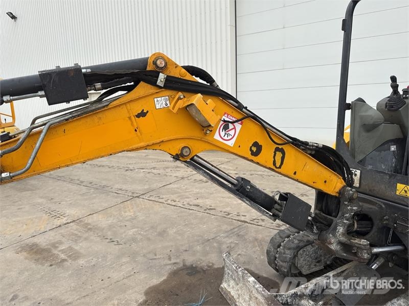Bobcat E26 Мини-экскаваторы