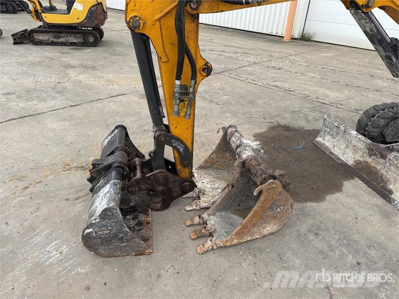 Bobcat E26 Мини-экскаваторы