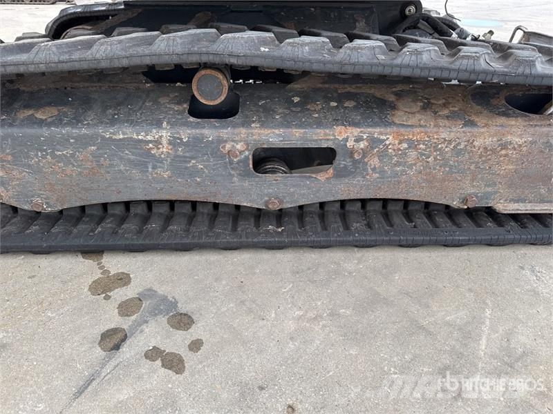 Bobcat E26 Мини-экскаваторы