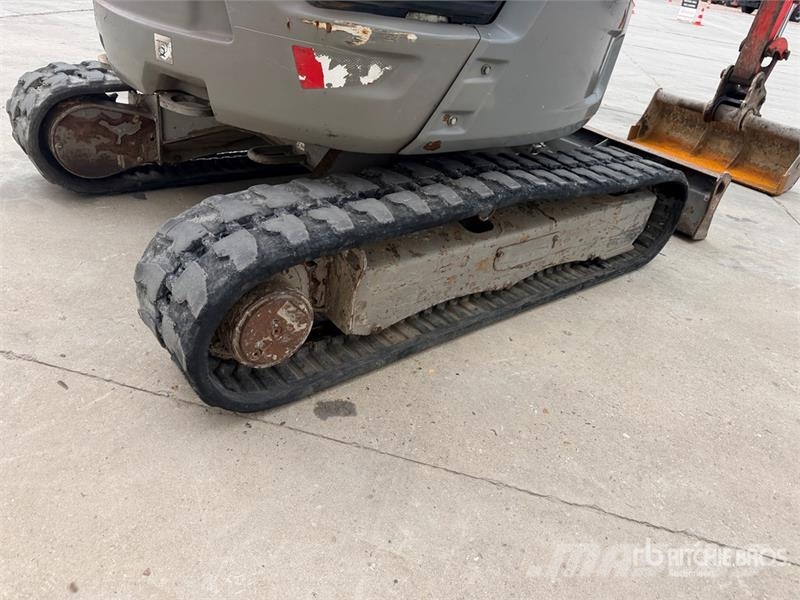 Bobcat E26 Mini pelle < 7t