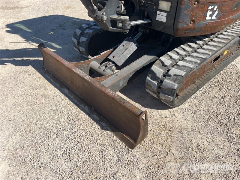 Bobcat E26 E M Mini- Pelle Mini Excavator حفارات صغيرة أقل من 7 طن (حفارات صغيرة)