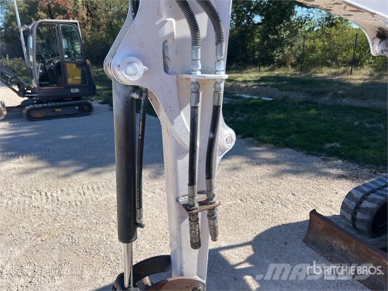 Bobcat E26 EM Mini-Pelle Mini Excavator Minibagger < 7t