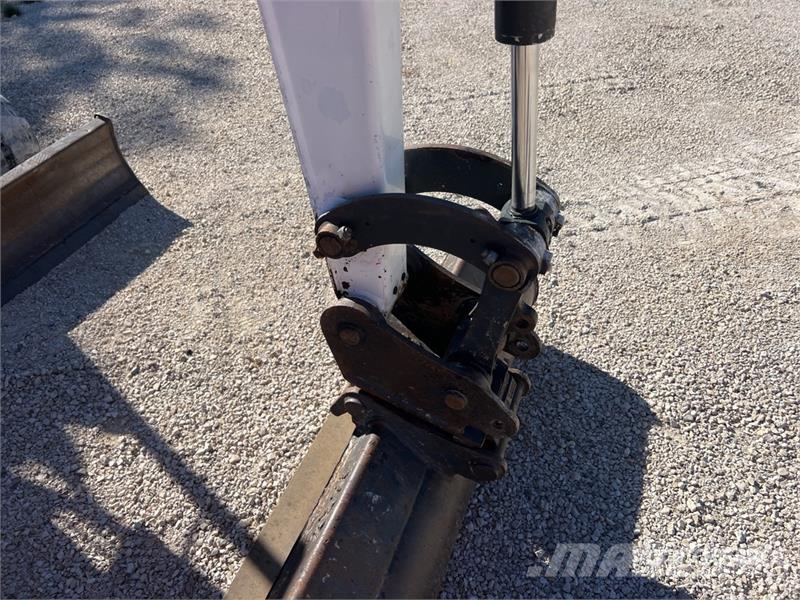 Bobcat E26 EM Mini-Pelle Mini Excavator Minibagger < 7t