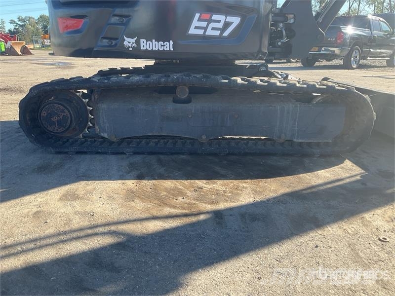 Bobcat E27 Mini Excavator Mini bagri <7t