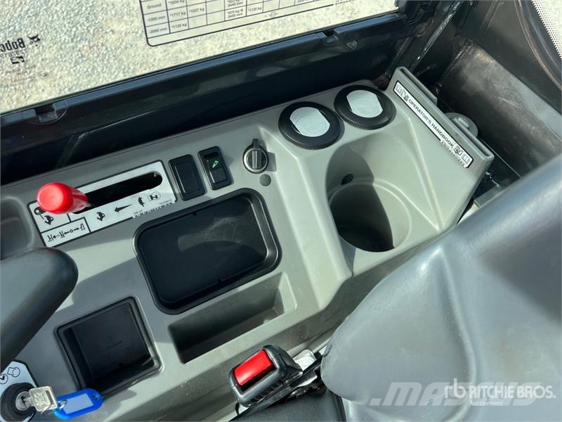 Bobcat E27 Mini Excavator Mini ekskavatörler, 7 tona dek