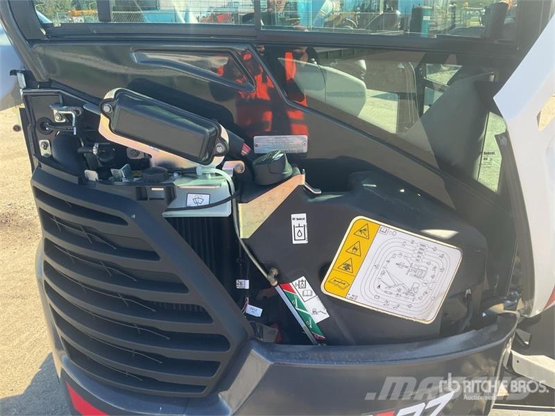 Bobcat E27 Mini Excavator Mini bagri <7t