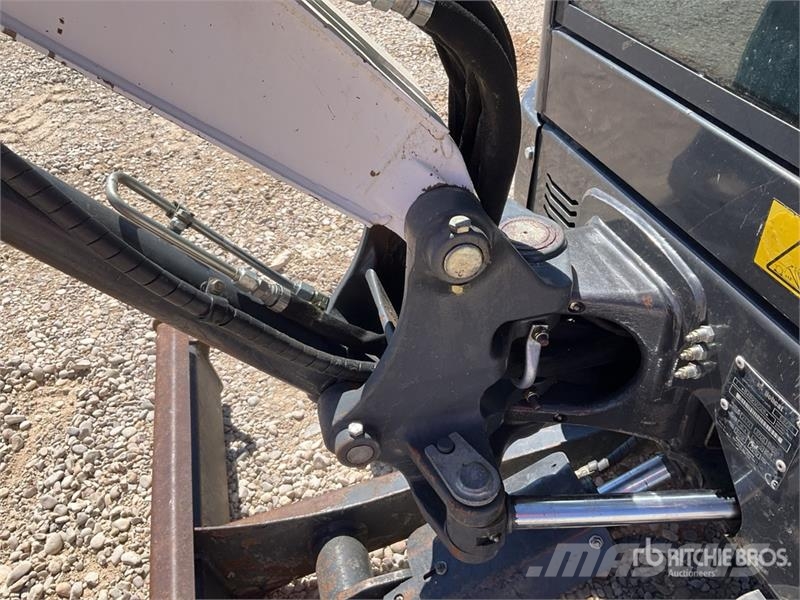Bobcat E27Z Mini Excavator Mini excavators < 7t (Mini diggers)