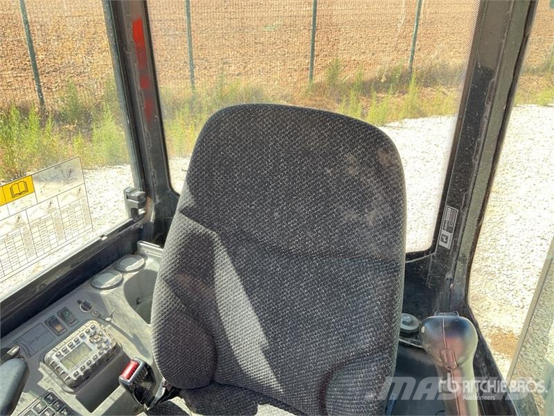 Bobcat E27Z Mini Excavator Mini excavators < 7t (Mini diggers)