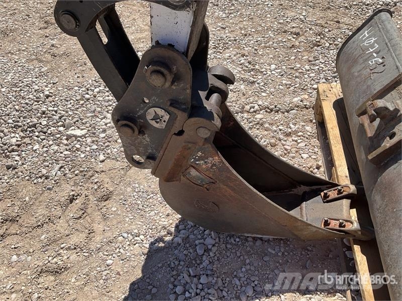 Bobcat E27Z Mini Excavator Mini excavators < 7t (Mini diggers)