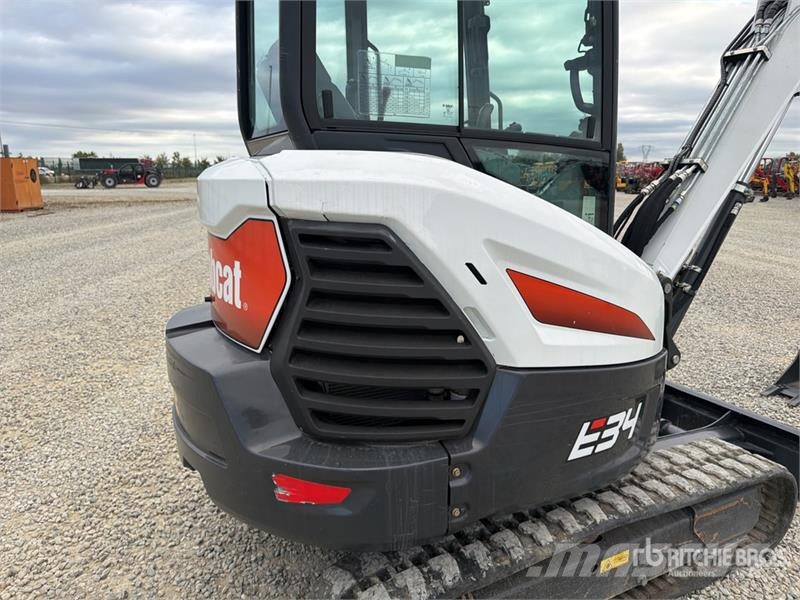 Bobcat E34 Mini Excavator Мини екскаватори < 7 т