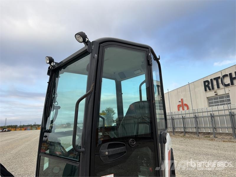 Bobcat E34 Mini Excavator Мини екскаватори < 7 т