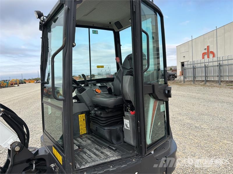 Bobcat E34 Mini Excavator Мини екскаватори < 7 т