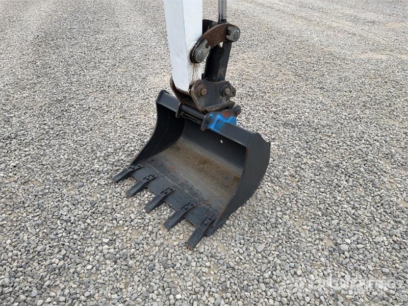 Bobcat E34 Mini Excavator Мини екскаватори < 7 т