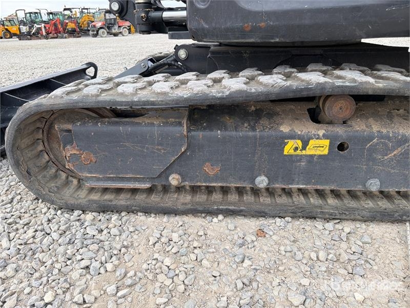 Bobcat E34 Mini Excavator Мини екскаватори < 7 т