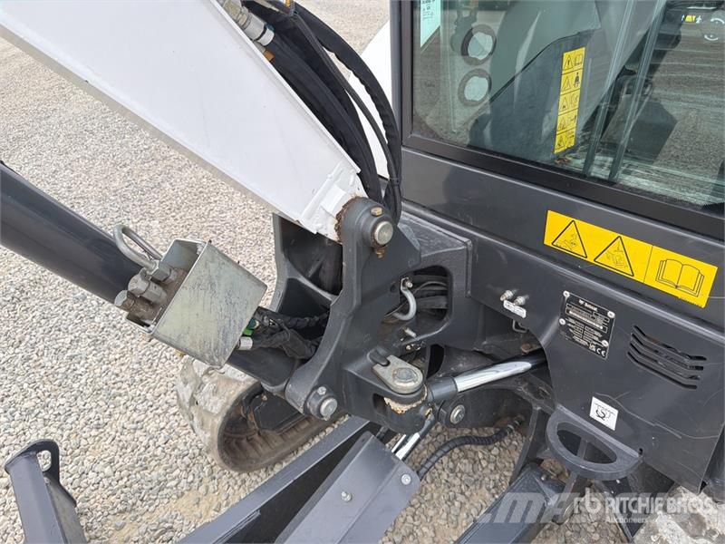 Bobcat E34 Mini Excavator Мини екскаватори < 7 т