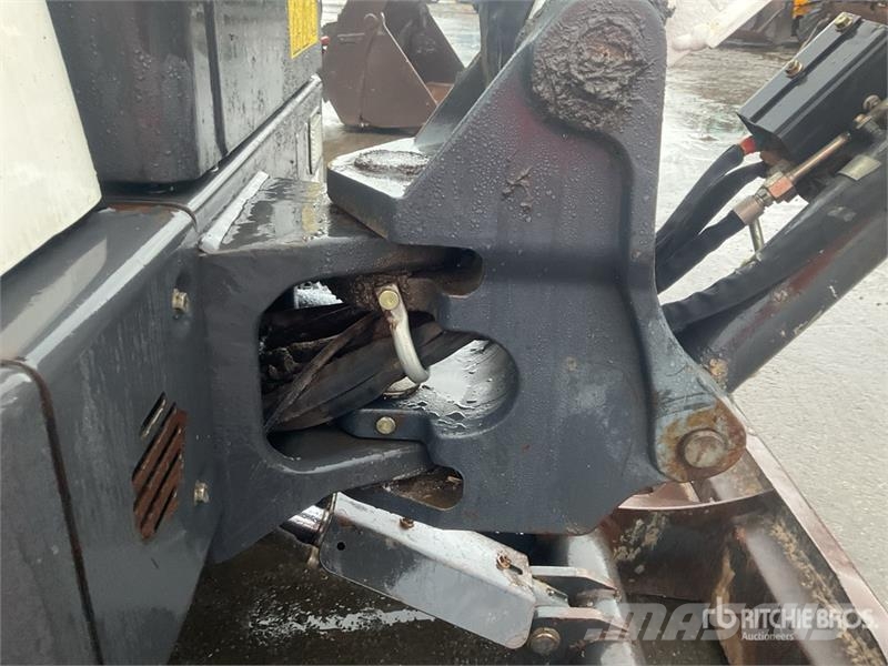 Bobcat E35 Mini kotrók < 7t