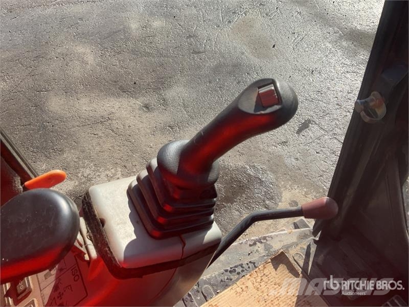 Bobcat E35 Mini bagri <7t