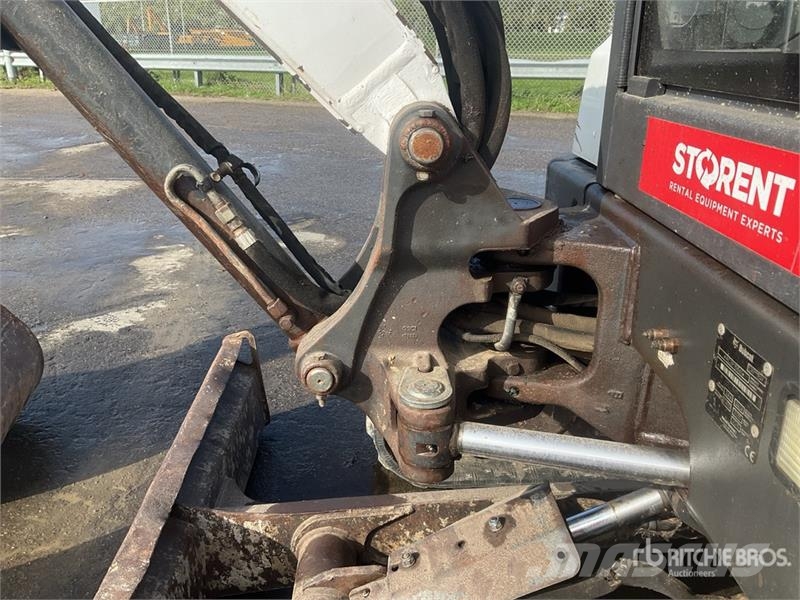 Bobcat E35 Mini bagri <7t