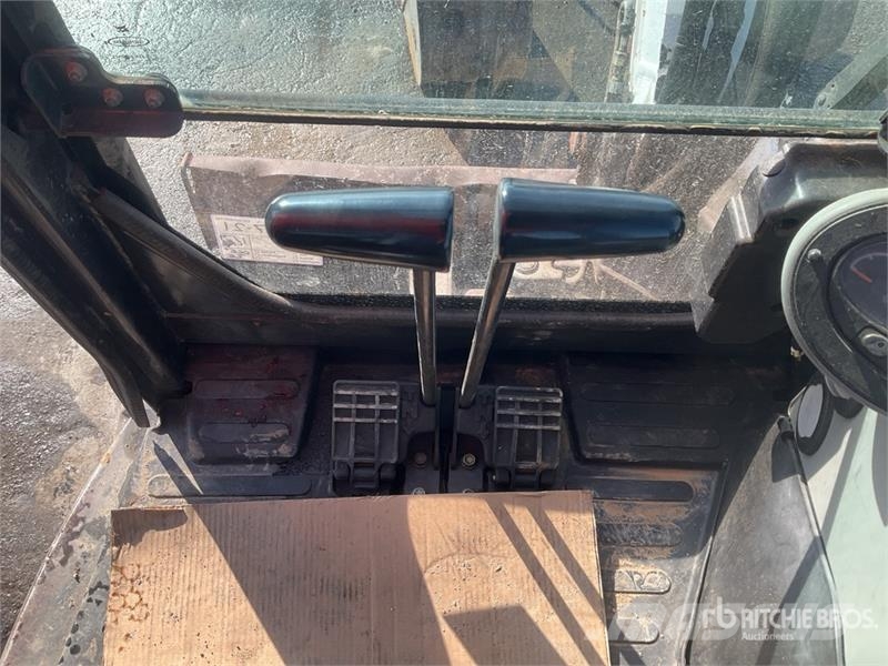 Bobcat E35 Mini bagri <7t