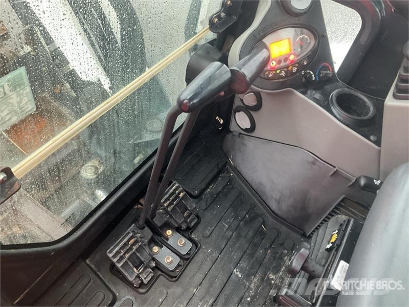 Bobcat E35 Mini kotrók < 7t