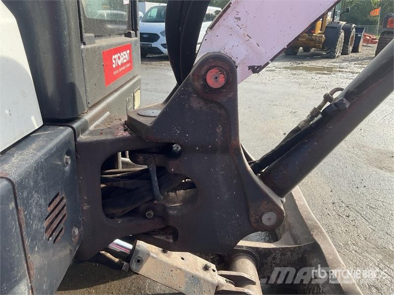 Bobcat E35 Mini bagri <7t