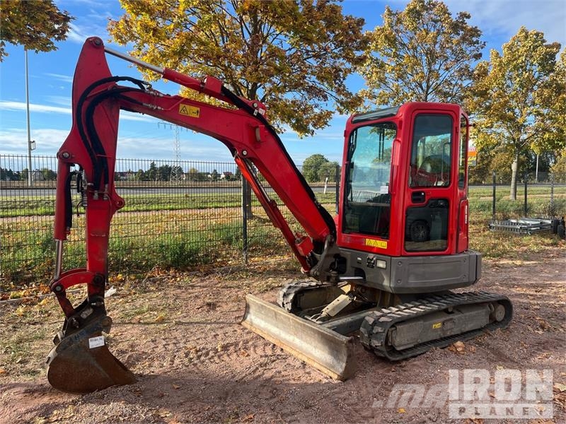 Bobcat E35 Minibagger < 7t