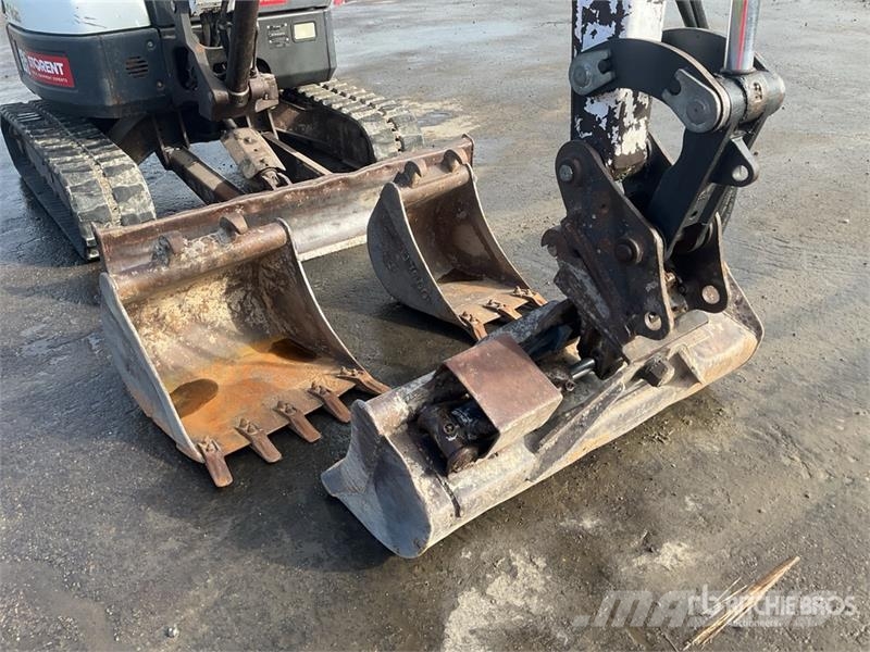 Bobcat E35 Mini bagri <7t