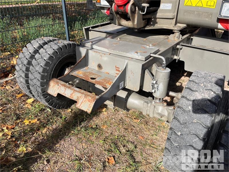 Bobcat E55W Wheel Excavator Bagri na kolesih